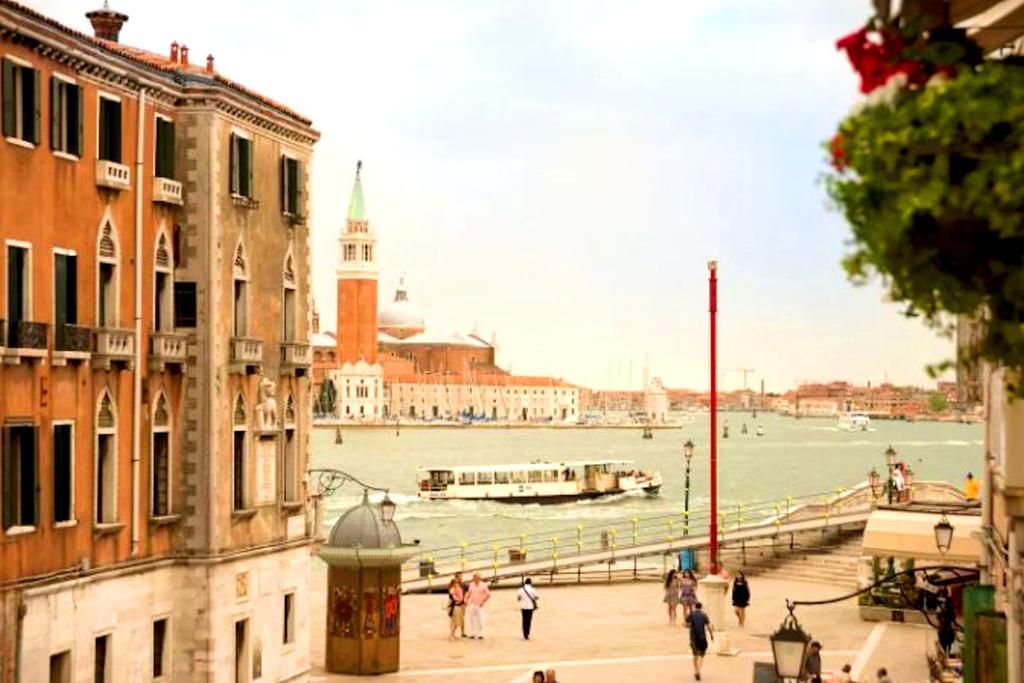 Biennale Apt Balcony Διαμέρισμα Βενετία Εξωτερικό φωτογραφία